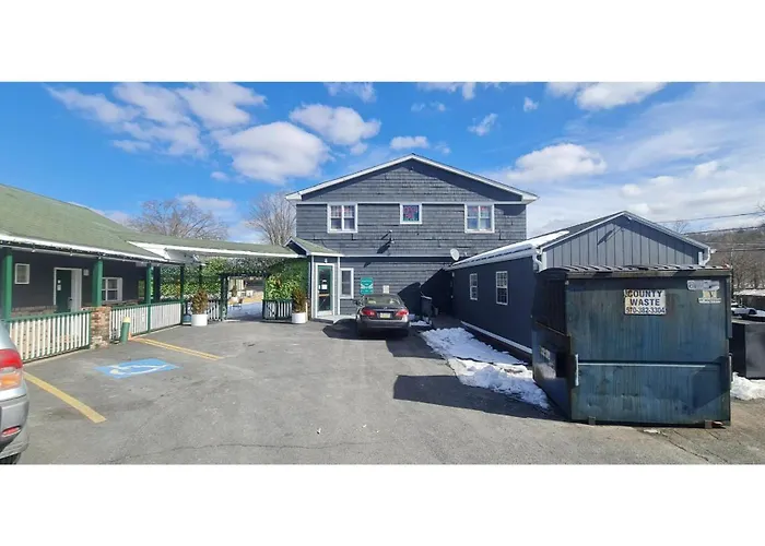 Werry'S Cottages Motel & Pub By Oyo East Stroudsburg Poconos