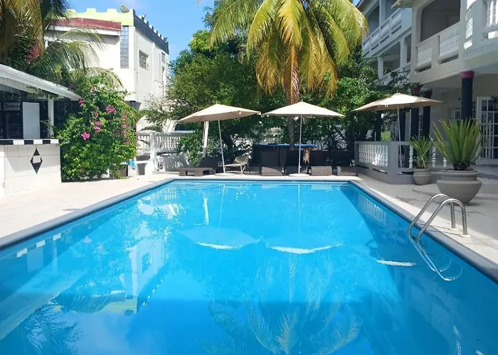 Bay Heights Escape Aparthotel Rodney Bay