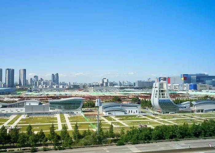 Courtyard By Marriott Pyeongtaek Hotel