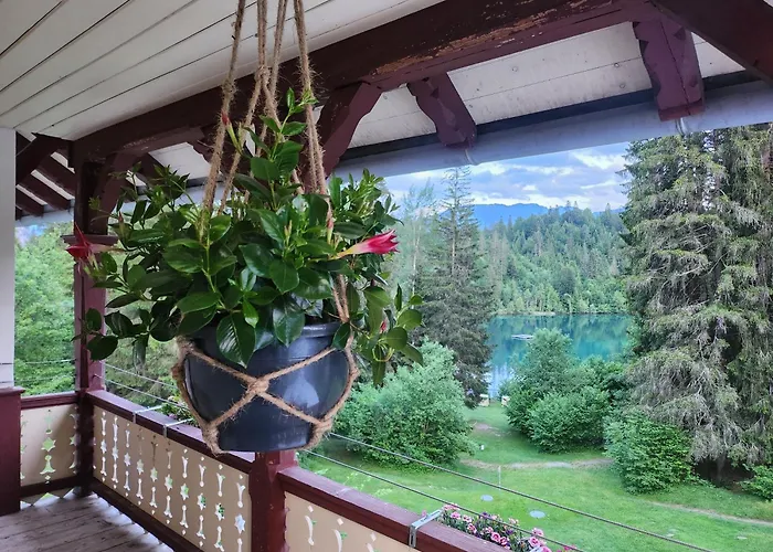 Gasthaus Crestasee Flims