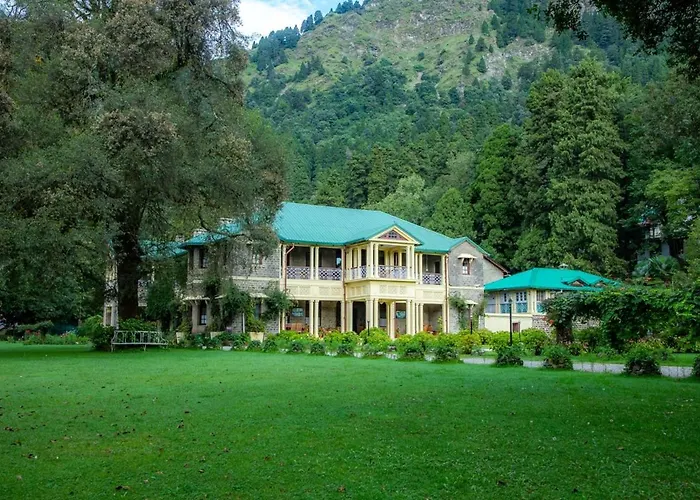Balrampur House Heritage Hotel Nainital