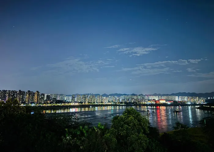 Chongqing Jiayu Emperor Hotel
