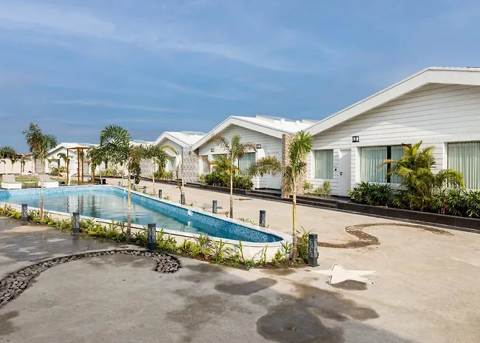Sitara Palace And Resort Bhopal