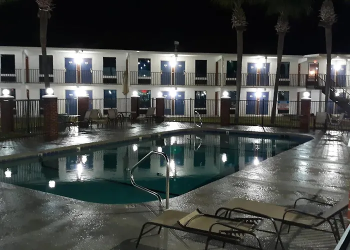 Oyo Hotel Lake Park-Valdosta I-75