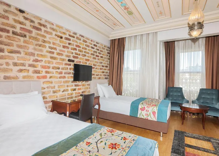 Azade Premier Istanbul Hotel&Steps from Hagia Sophia