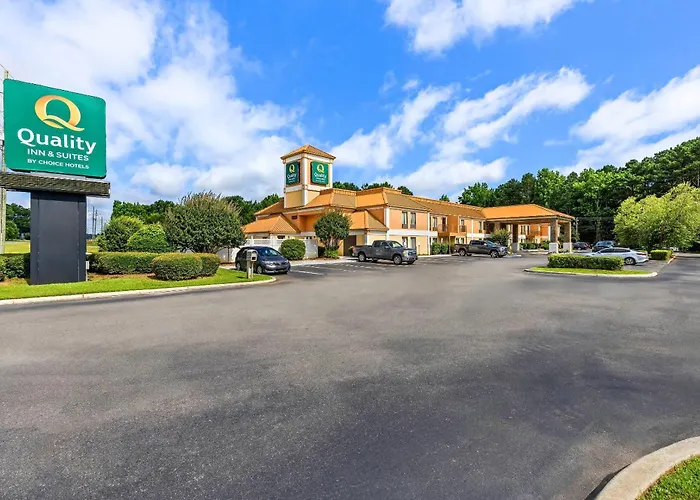 Quality Inn & Suites Richburg I-77