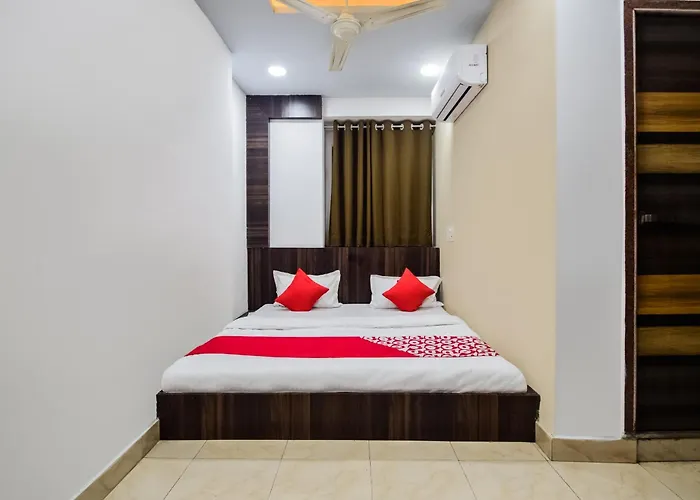 Hotel O 29111 Tak International Udaipur