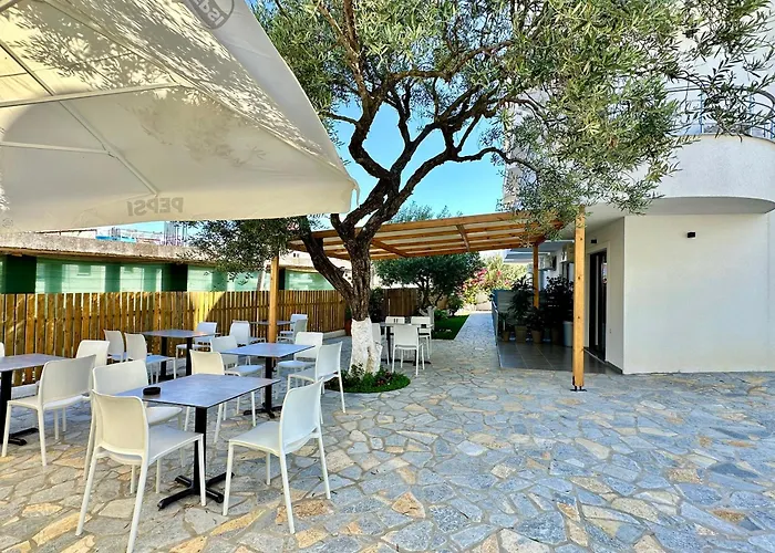 J&B Hotel Ksamil
