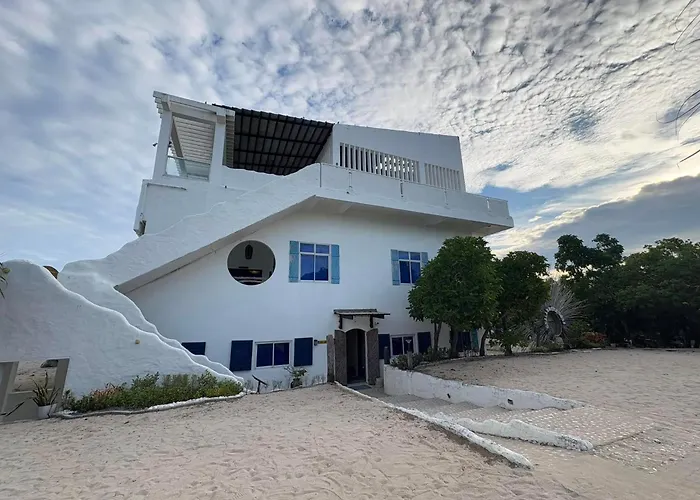 Chalaroste Place By Sms Hospitality Bolinao