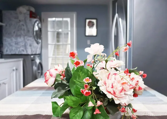 Ivy Den Hotel Oakville