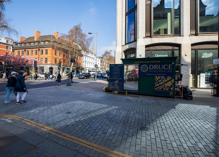 Kensington High Street Suites London
