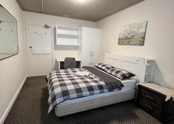 Elevera Lodge Sydney
