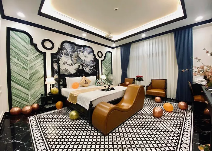 Quan Nhân Hotel Hà Nội