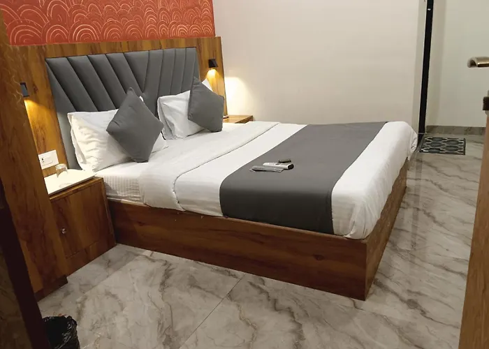 Hotel Priceless Galaxy Nesco Goregoan Mumbai