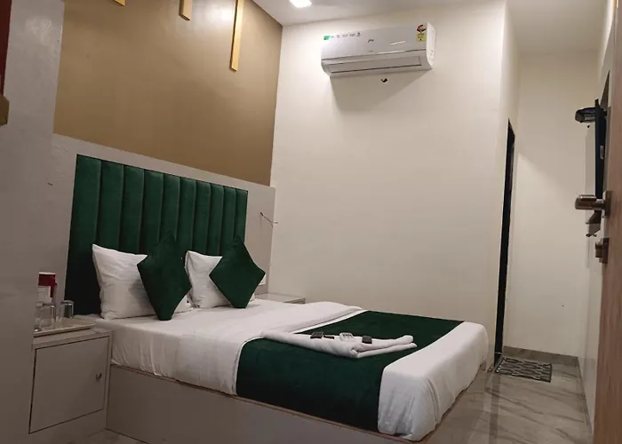Hotel Priceless Galaxy Nesco Goregoan Mumbai