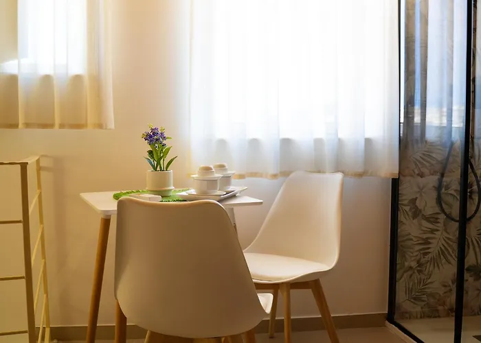 Gose Rooms Tropea