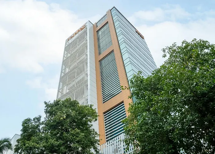 Bloom Hotel - Bkc Kalina Mumbai