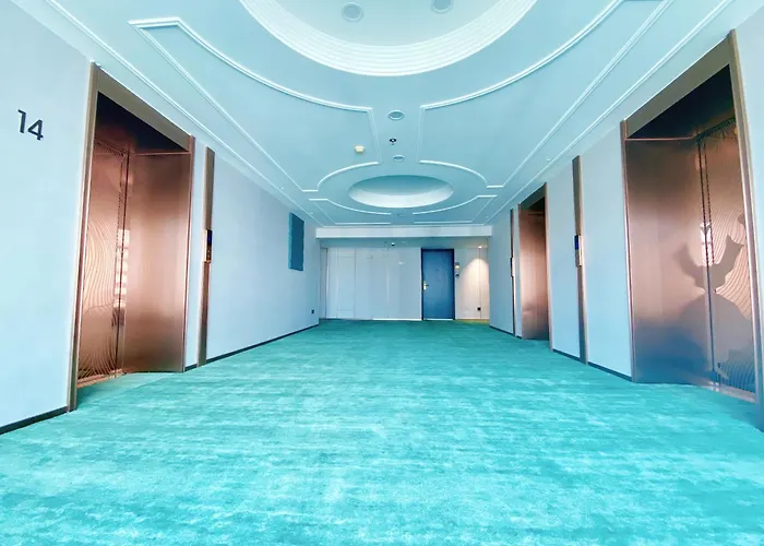 Ramada By Wyndham Pearl Guangzhou Hotel