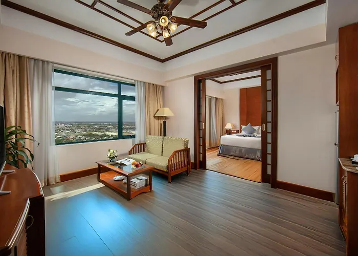 Nam Cuong Hai Duong Hotel