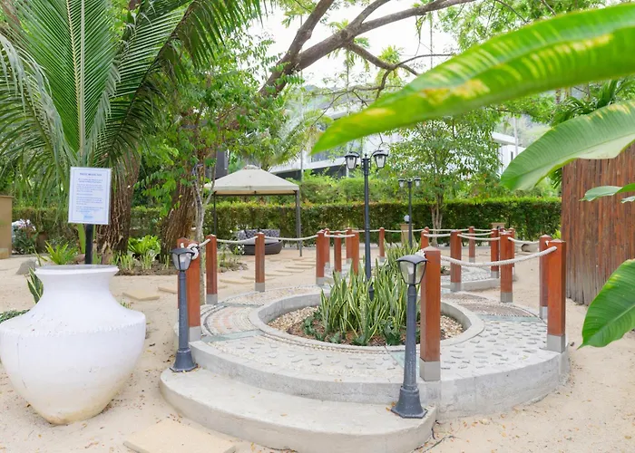 Thelifeco Phuket - Holistic Wellbeing Center Hotel Nai Thon Beach