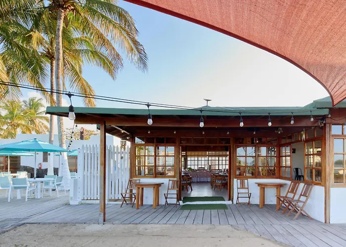 Hotel Isamar Galapagos Beachfront Puerto Villamil
