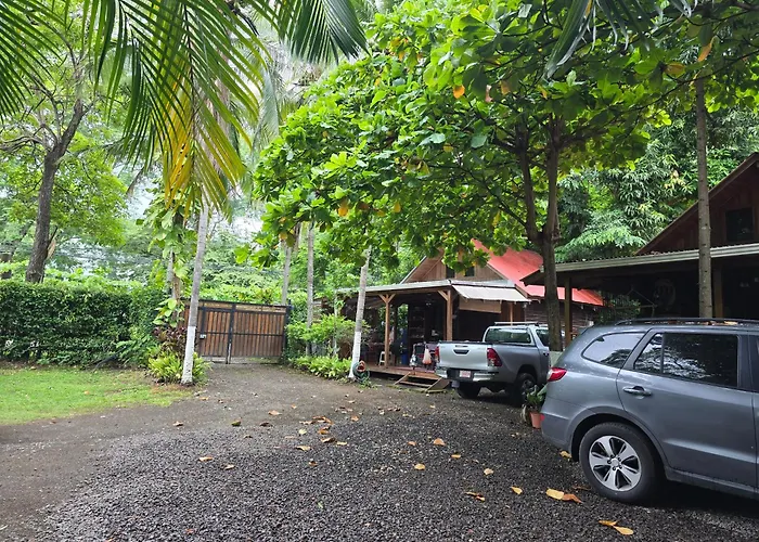 Congos Hostal Y Camping Playa Hermosa 