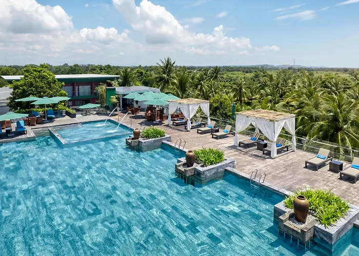 Cocoland Thu Xa Ancient Town Hotel & Resort Quảng Ngãi