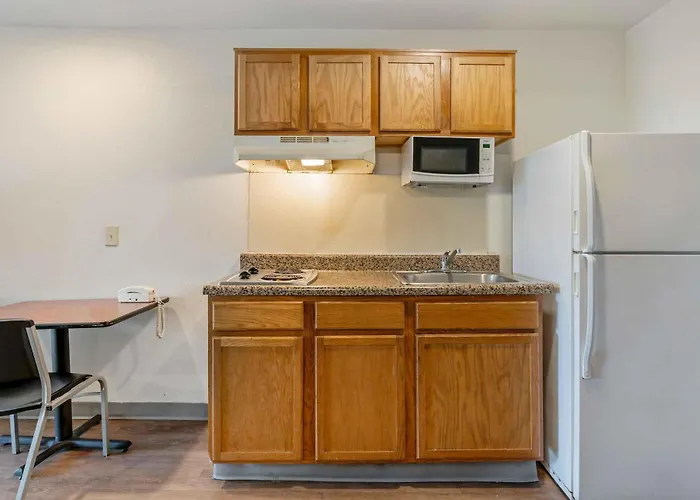 Extended Stay America Select Suites - Indianapolis - Lawrence Fishers