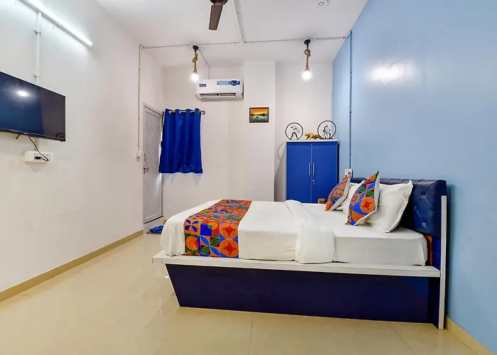 Hotel Solitaire, Best Luxurious Hotel Ac Rooms In Surat