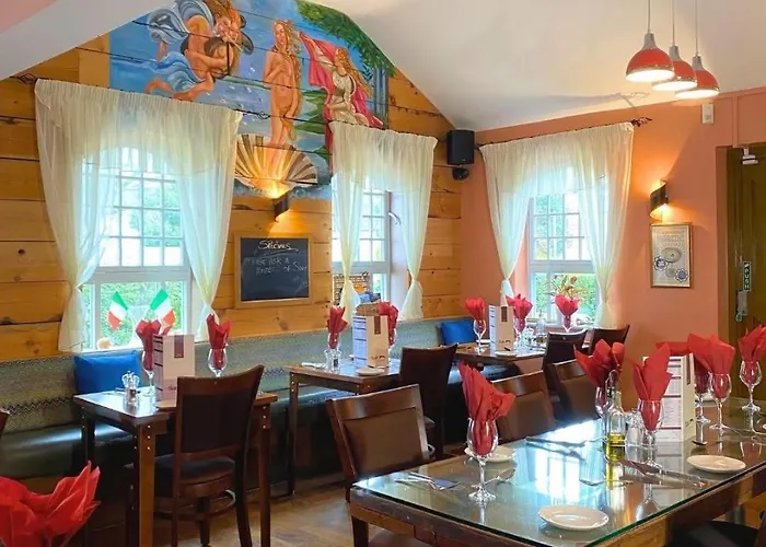 The Italian Greyhound Hotel Great Glen