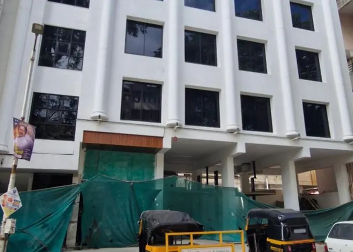 Hotel Maharaja Inn Pune