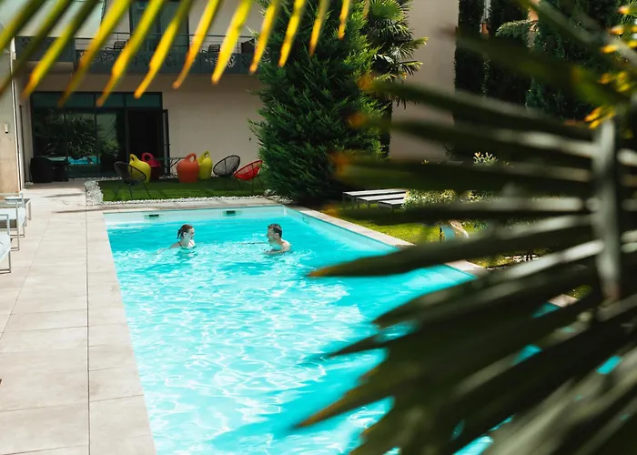 Logis Hotel Victor Hugo & Spa Besancon