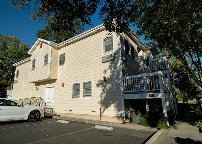 Elm House Inn Napa