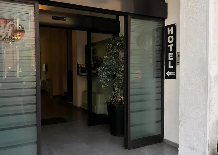 Albergo Salerno Milan