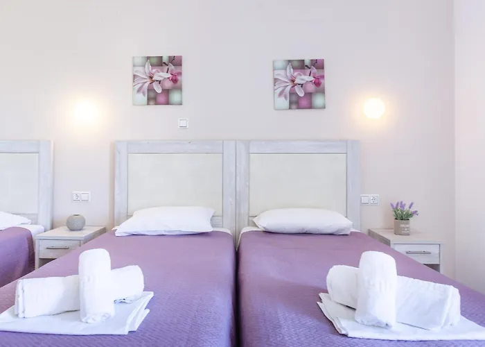 Chrisa Hotel Limenas 