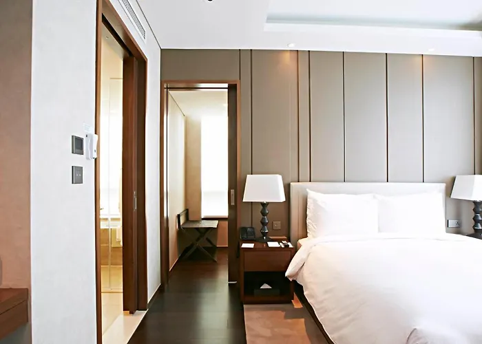 Lotte City Hotel Myeongdong Seúl
