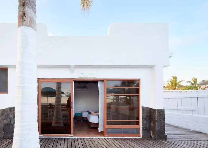 Hotel Isamar Galapagos Beachfront Puerto Villamil