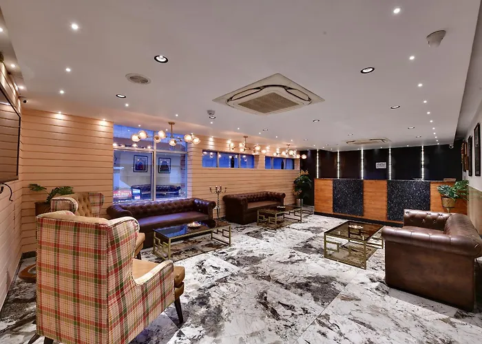 Rnb Select Walk Inn Lucknow