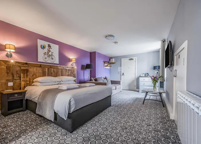 Rooms@73 Waterlooville
