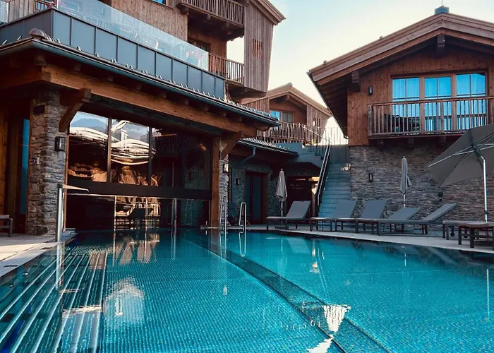Zaglgut Premium Hotel & Chalets, Zell Am See-Kaprun - Wellness & Infinity Pool, Air Conditioning, Panoramic Views & Summer Card Included