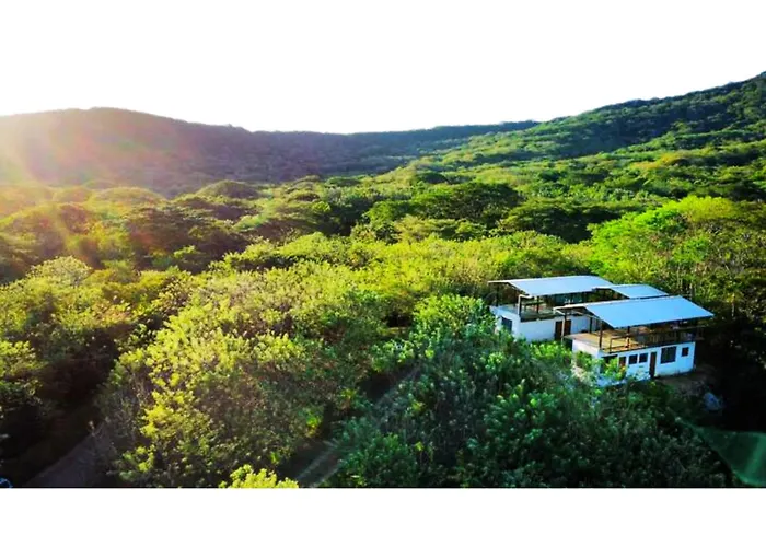 Four Trees Jungle Lodge San Juan del Sur