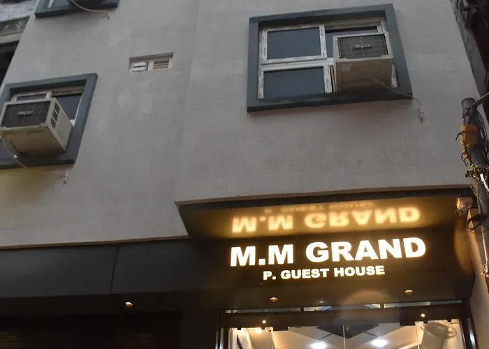 Mm Grand, 1 Km To Kashi Vishwanath Temple And Main Ghat Varanasi