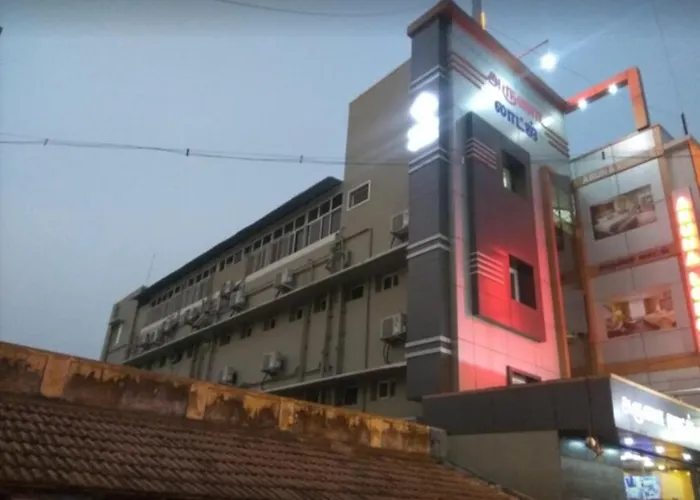 Prm Aruna Lodge Erode