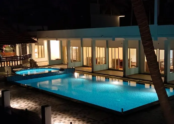 Breakwater Resort By Z Vacations Kochi