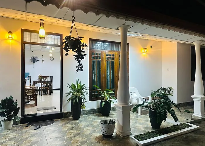Prem Villa - Near Airport Negombo