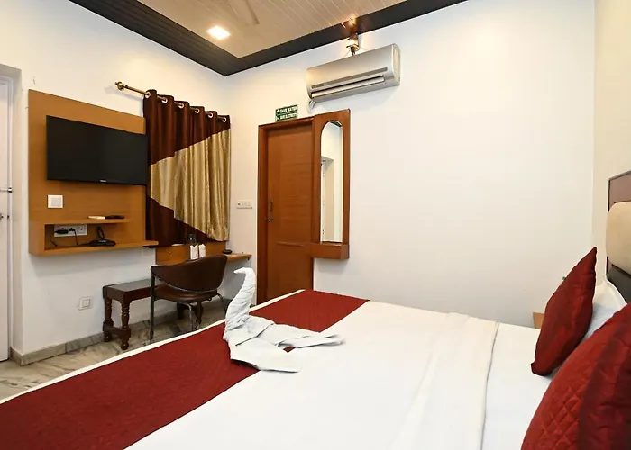 Hotel Paradise Continental Jaipur