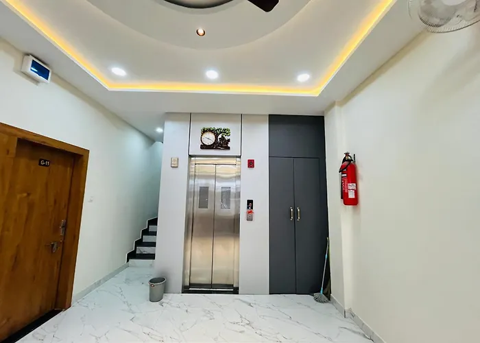 Hotel Aadi Shree Inn Ujjain