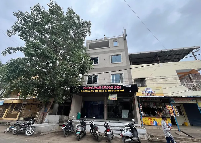 Hotel Aadi Shree Inn Ujjain
