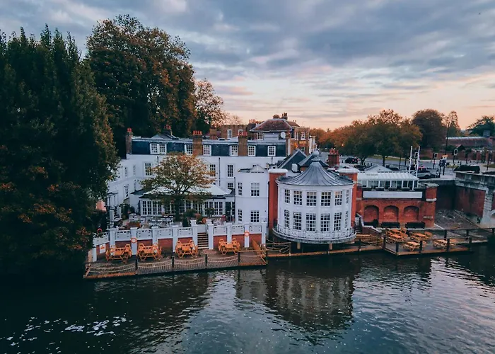 The Mitre, Hampton Court Hotel Kingston upon Thames 