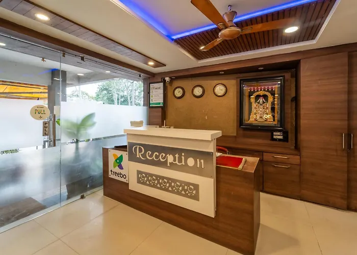 Treebo Ashirwad Regency, Near Bhopal Junction Railway Station Hotel